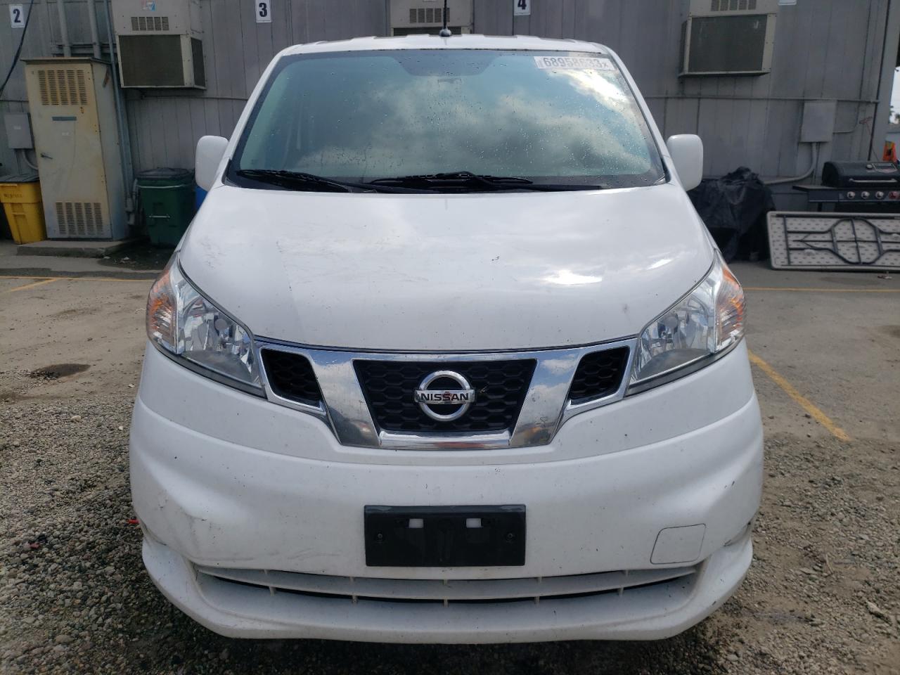 3N6CM0KN8HK707763 NISSAN NV 2017