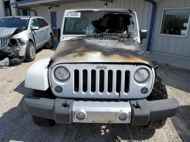 1C4BJWEG0FL509186 Jeep Wrangler Unlimited Sahara