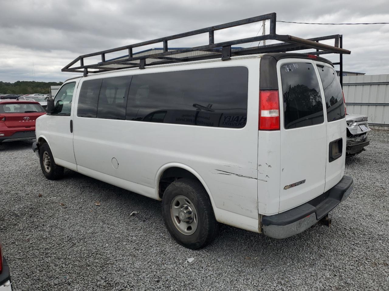 1GAZGPFG8J1260943 CHEVROLET EXPRESS 2018