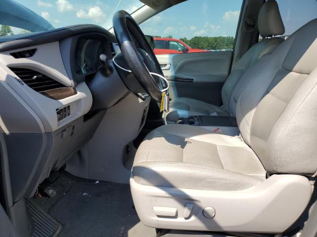 5TDYZ3DC1HS812334 Toyota SIENNA XLE