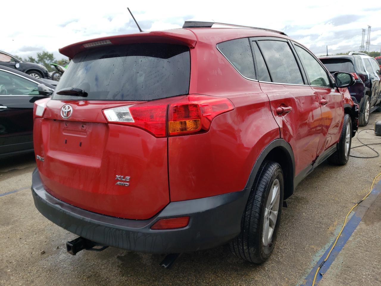 2014 Toyota Rav4 Xle vin: JTMRFREV4EJ012474