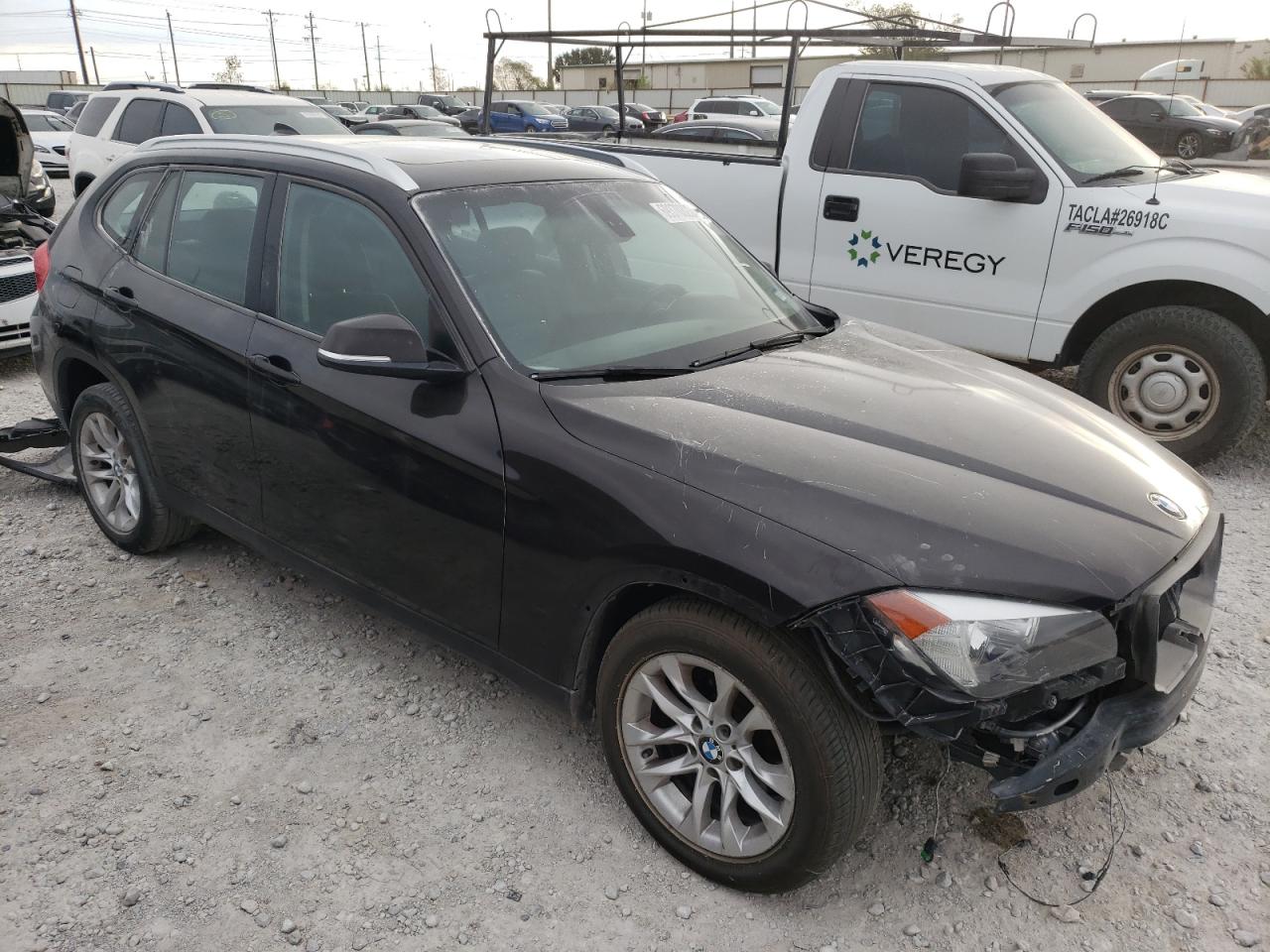 2015 BMW X1 xDrive28I vin: WBAVL1C55FVY24711
