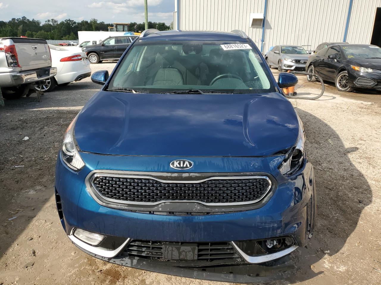 KNDCB3LC1K5353898 Kia Niro FE 5