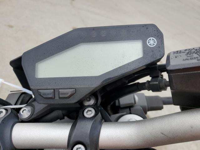 2014 YAMAHA FZ09 C JYARN33Y8EA000109