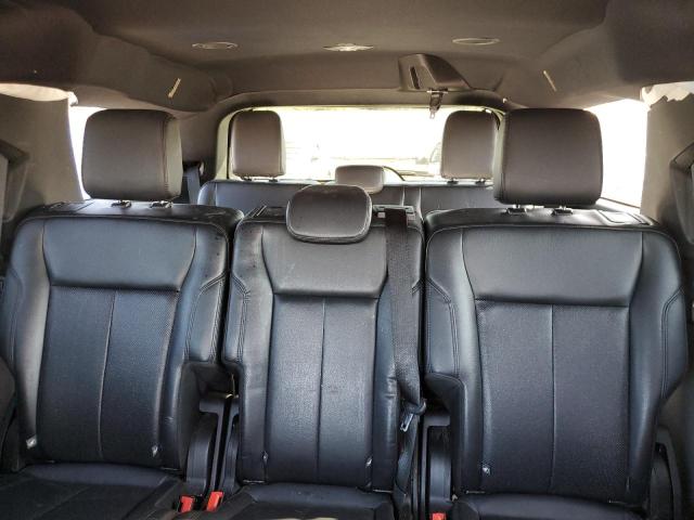 1FMJU1HT8KEA27106 Ford Expedition Xlt