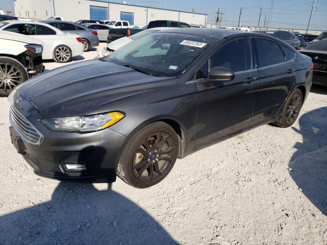 3FA6P0HD1KR169918 Ford Fusion SE