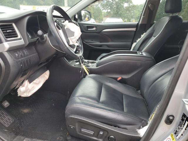 5TDJZRFH6HS392020 Toyota Highlander Se
