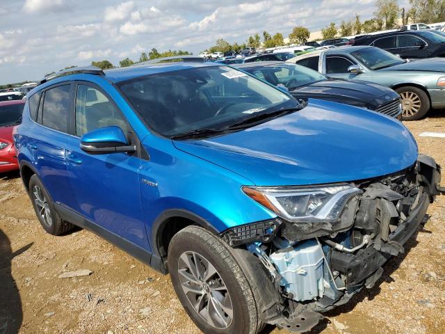 VIN JTMRJREV0JD205051 2018 Toyota RAV4, LE no.4