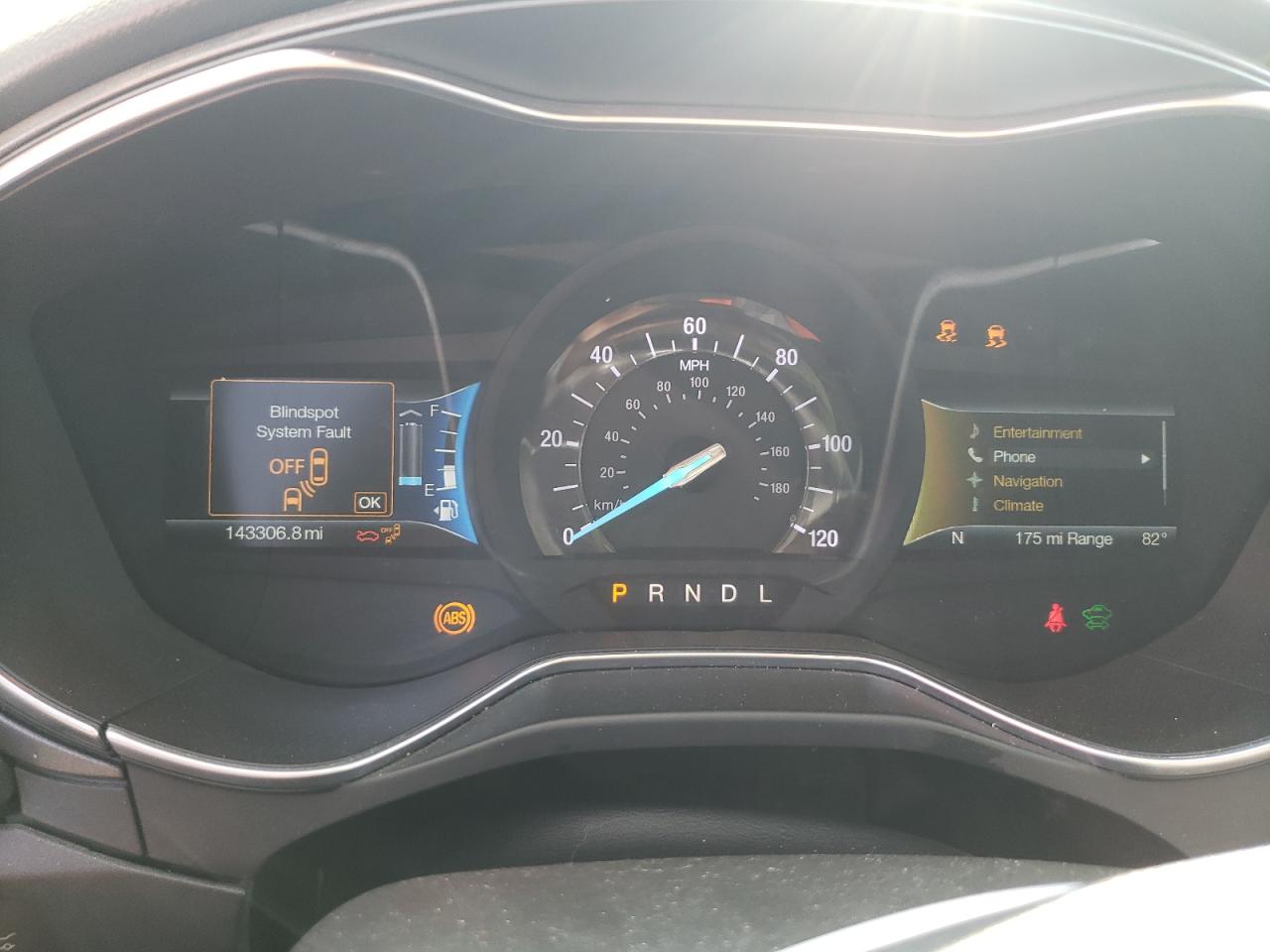 3FA6P0SU0GR133945 FORD FUSION 2016