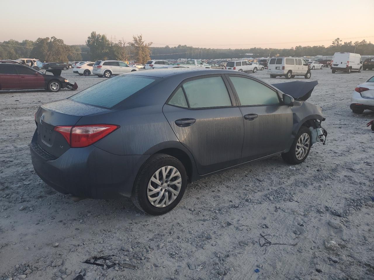 2T1BURHE6JC046795 TOYOTA COROLLA 2018