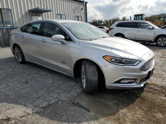 3FA6P0PU6HR153871 Ford Fusion Se Phev