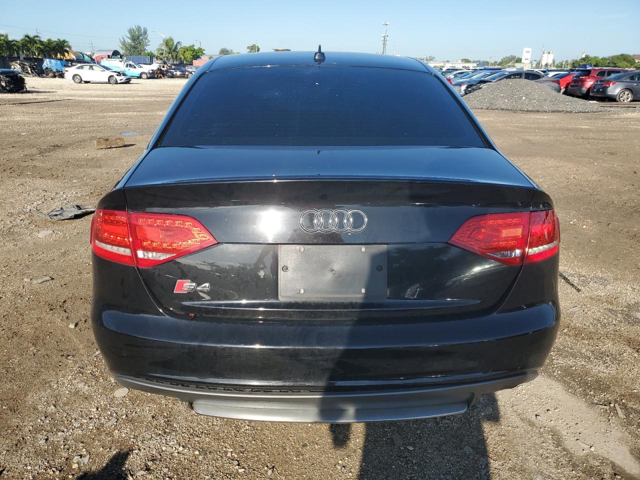 WAUBGAFL7BA098059 2011 Audi S4 Premium Plus