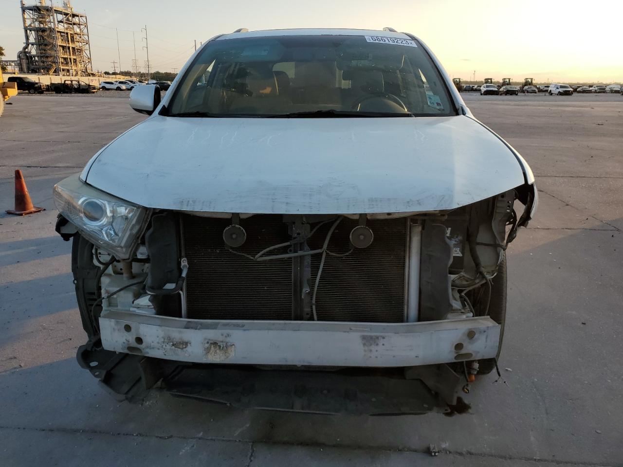 TOYOTA HIGHLANDER LIMITED