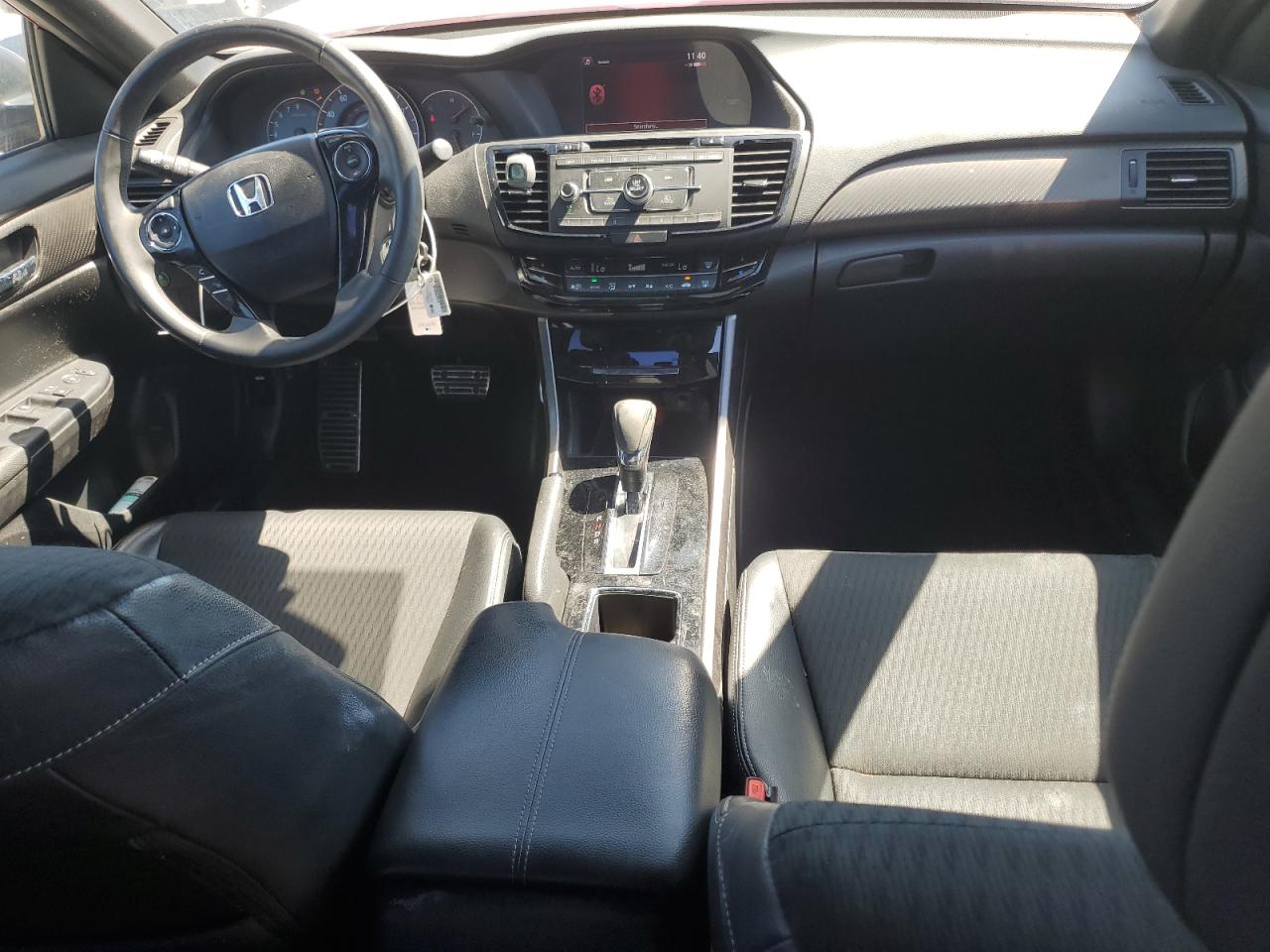 1HGCR2F58HA131234 HONDA ACCORD 2017