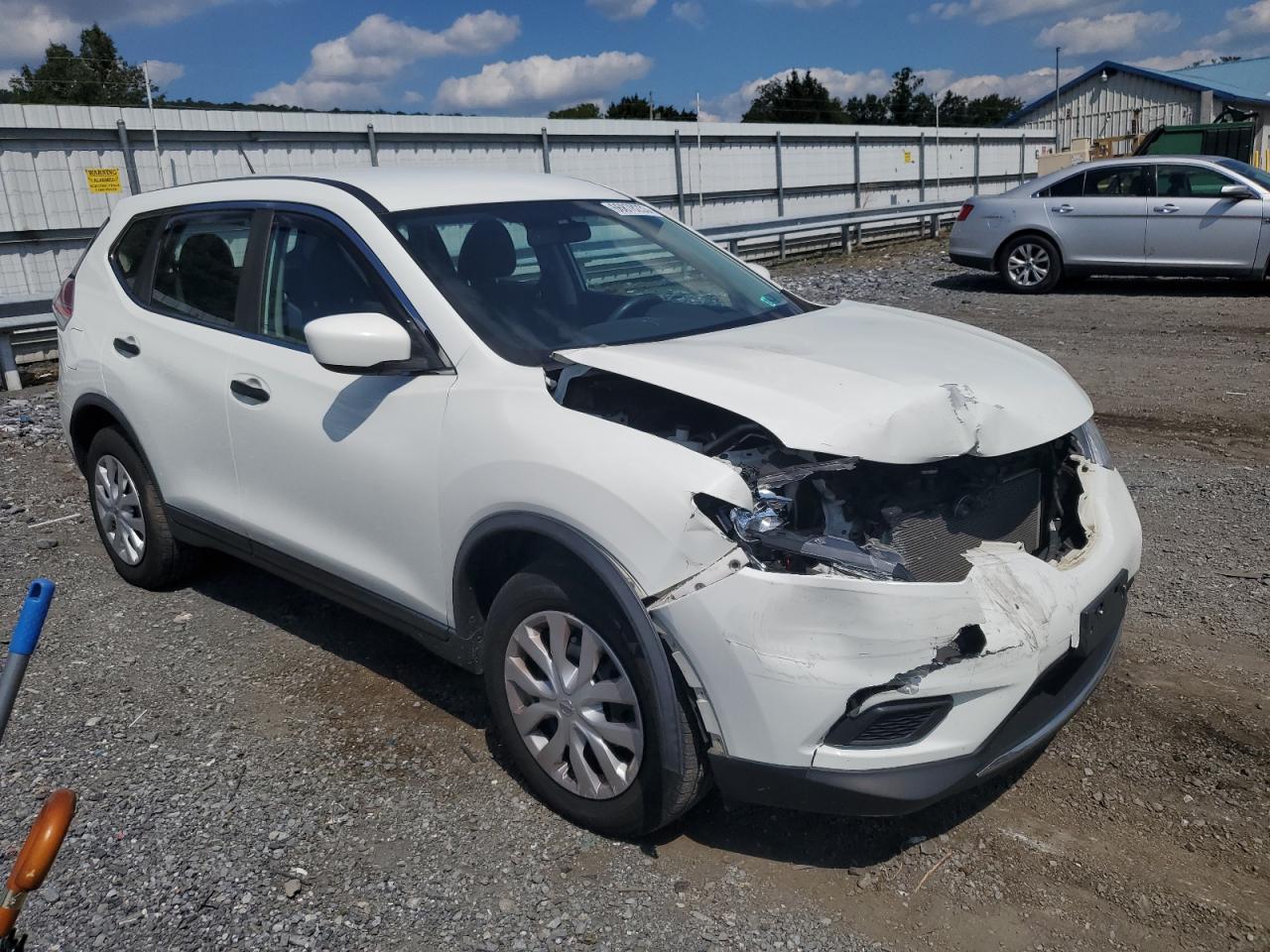 KNMAT2MV4GP688034 NISSAN ROGUE 2016