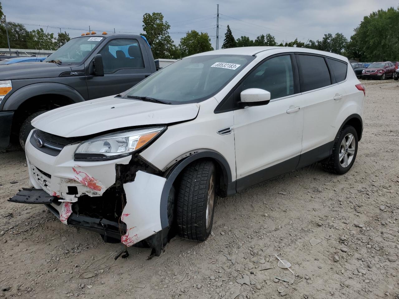 1FMCU0GX4GUC14590 FORD ESCAPE 2016