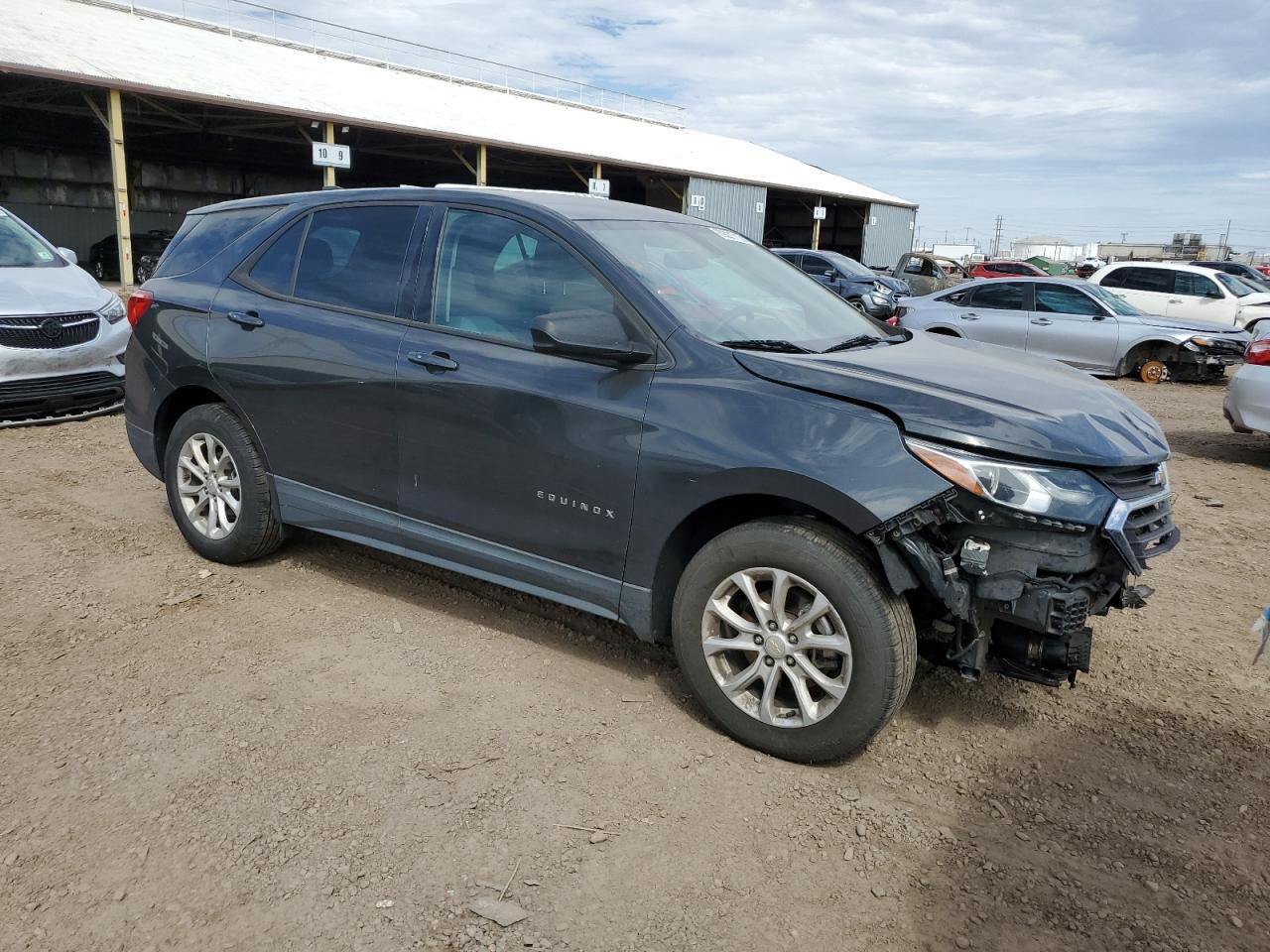 2GNAXHEVXJ6173351 CHEVROLET EQUINOX 2018