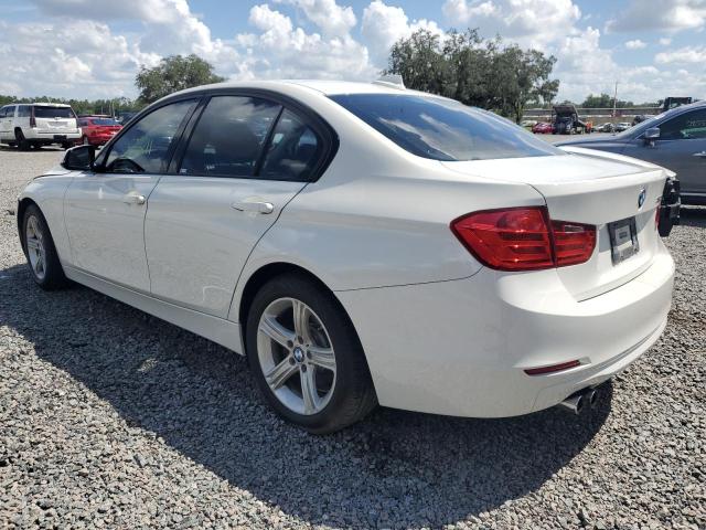 WBA3A5C54FF607679 BMW 328 I