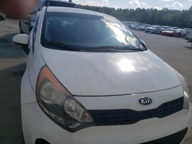 KNADM5A3XE6355433 KIA RIO LX