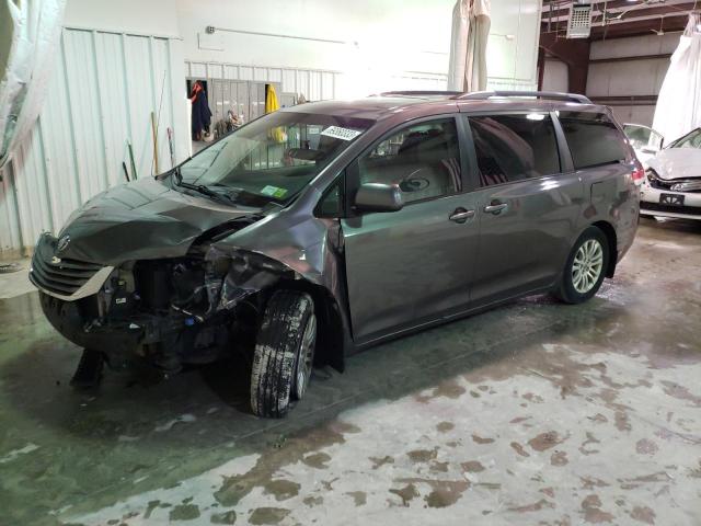 2012 Toyota Sienna XLE