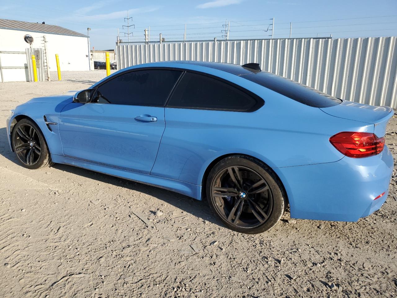 WBS3R9C35HA014424 BMW M4 2017