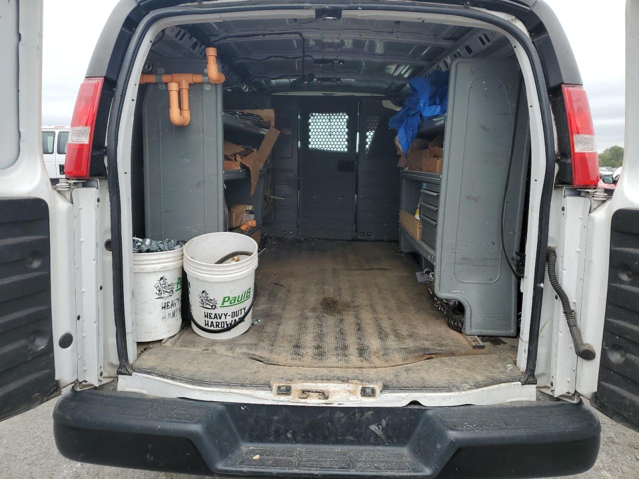 1GCZGGFB5J1335450 CHEVROLET EXPRESS 2018