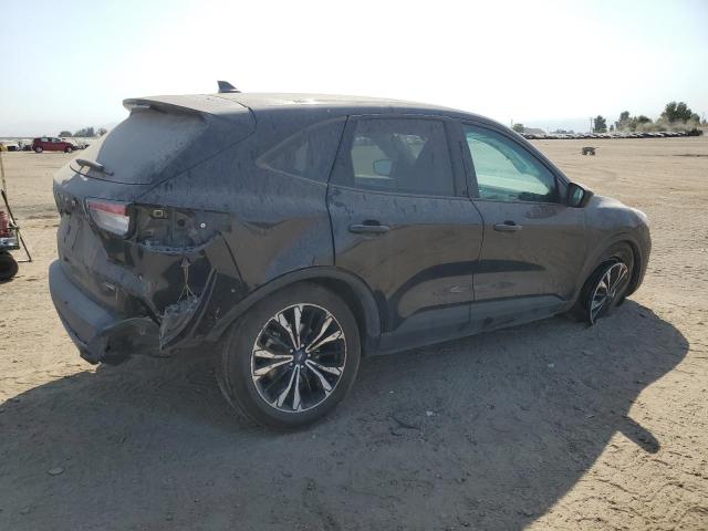 1FMCU0BZ6MUB04628 Ford ESCAPE SE