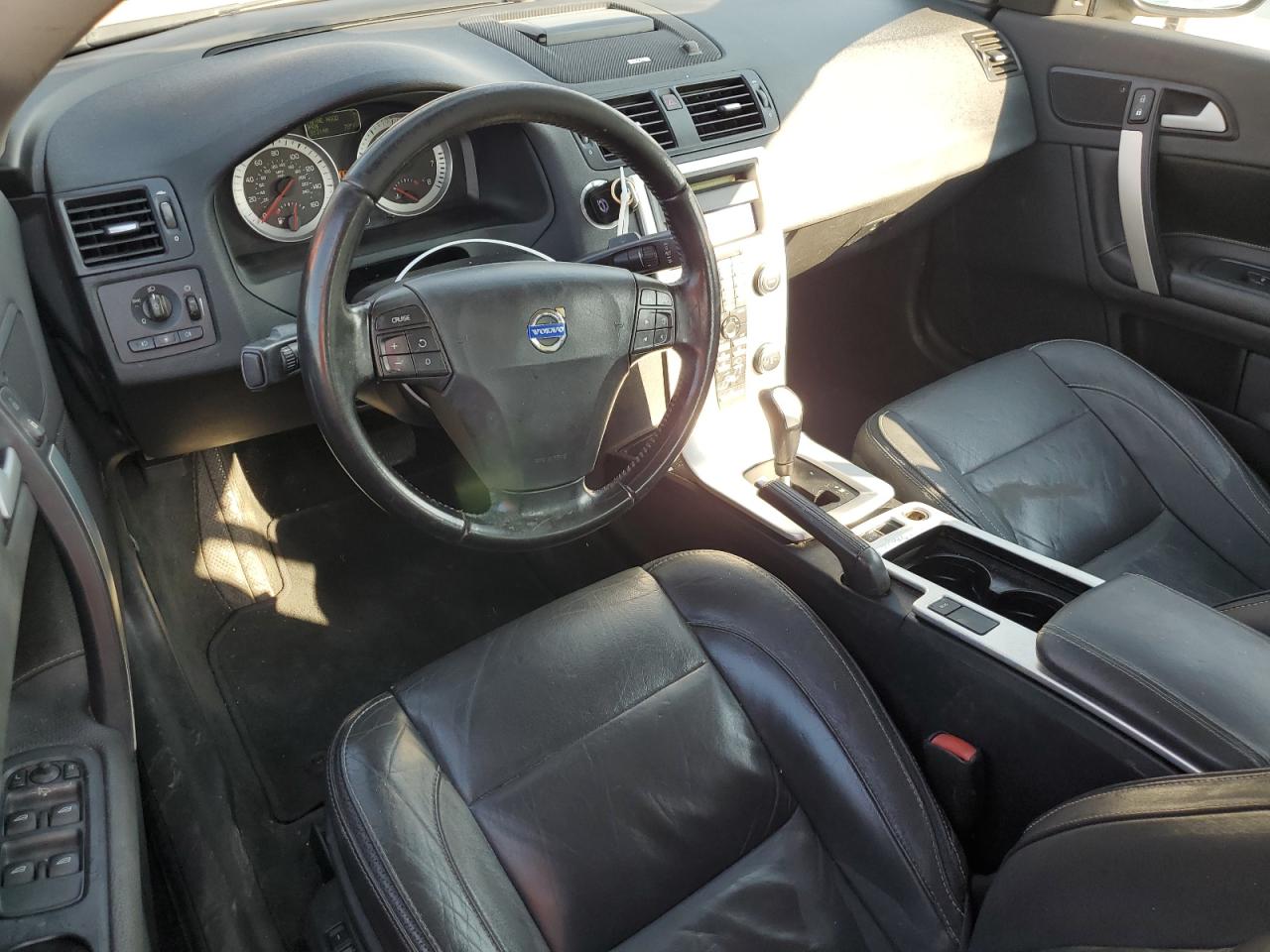 yv1672mc5cj124909 YV1672MC5CJ124909 2012 Volvo C70 T5