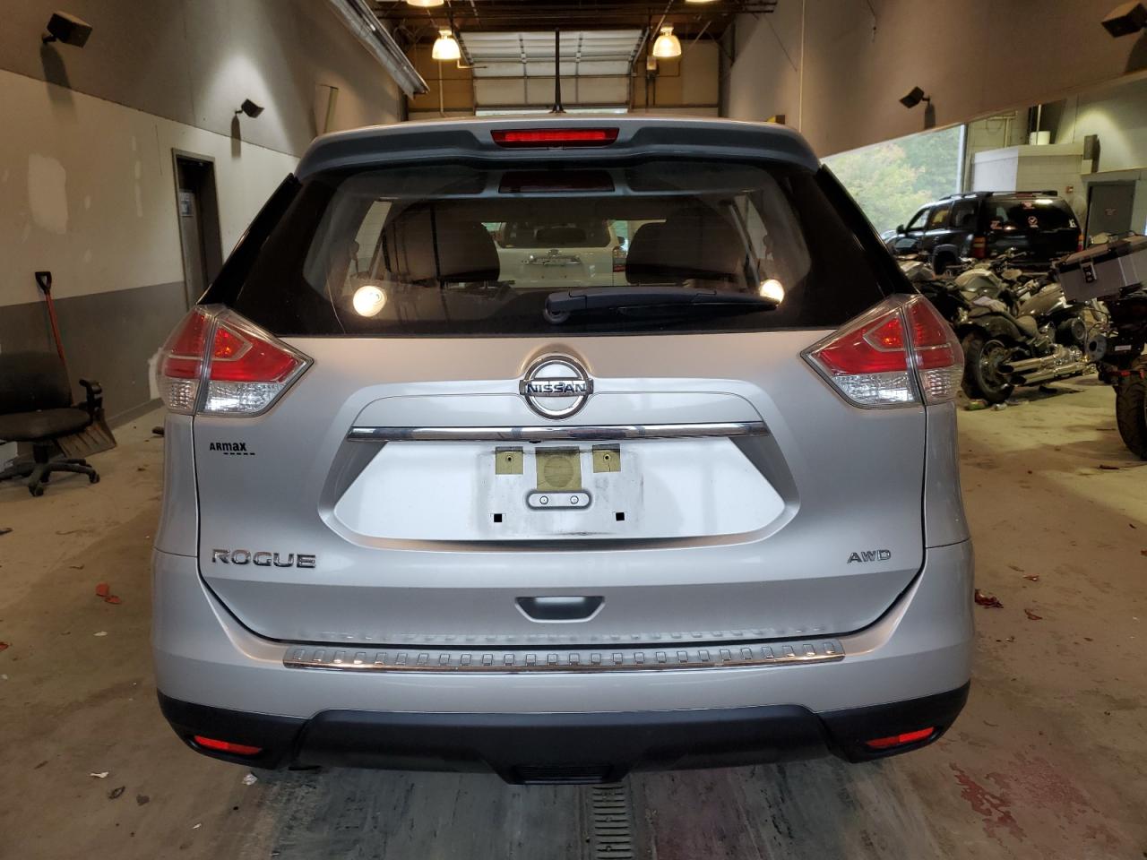 JN8AT2MV4GW134325 NISSAN ROGUE 2016