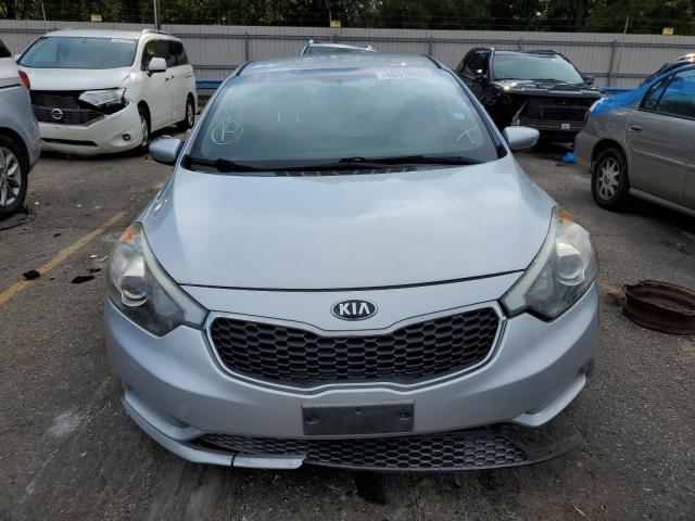 KNAFK4A67F5329382 | 2015 KIA FORTE LX