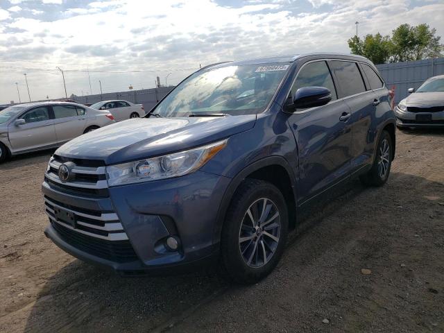 2017 Toyota Highlander SE