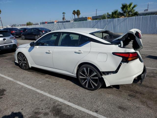 1N4BL4CV4NN420925 Nissan Altima SR 2