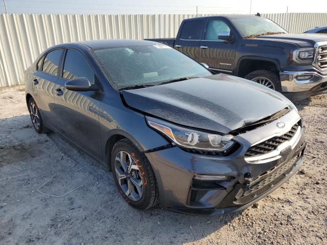 3KPF24AD9ME353153 Kia Forte FE 4