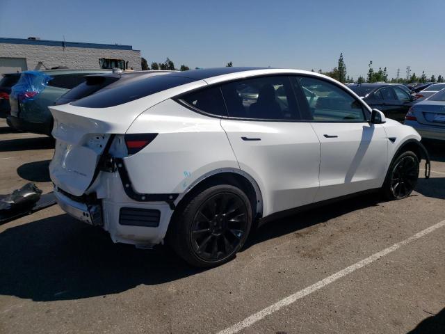 7SAYGDEEXPA048000 Tesla Model Y  3