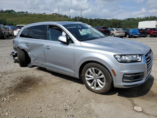 VIN WA1LHAF73JD019405 2018 Audi Q7, Premium Plus no.4