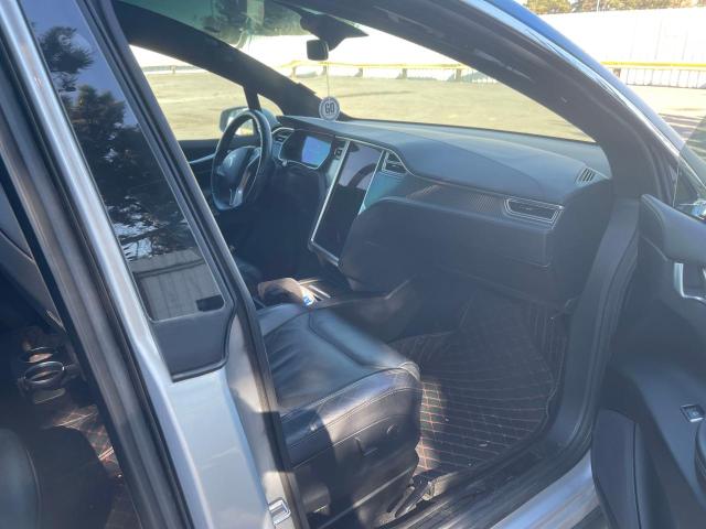5YJXCAE2XHF051959 Tesla MODEL X