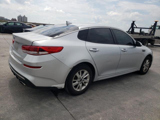 5XXGT4L31KG276899 Kia Optima LX 3