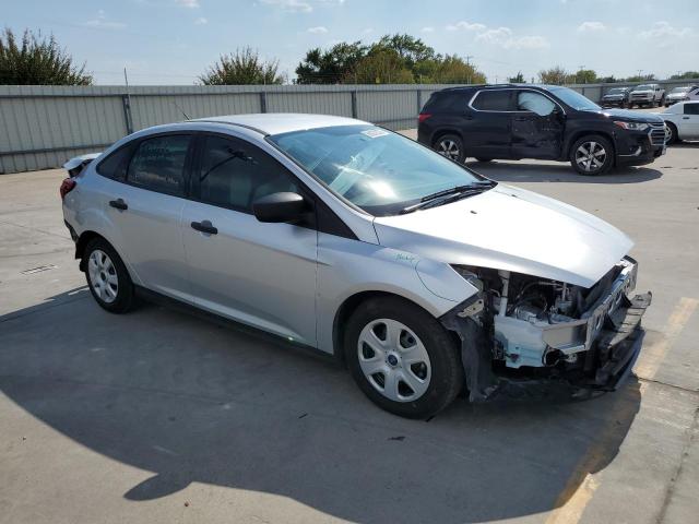 Vin: 1fadp3e27jl216328, lot: 68670373, ford focus s 20184