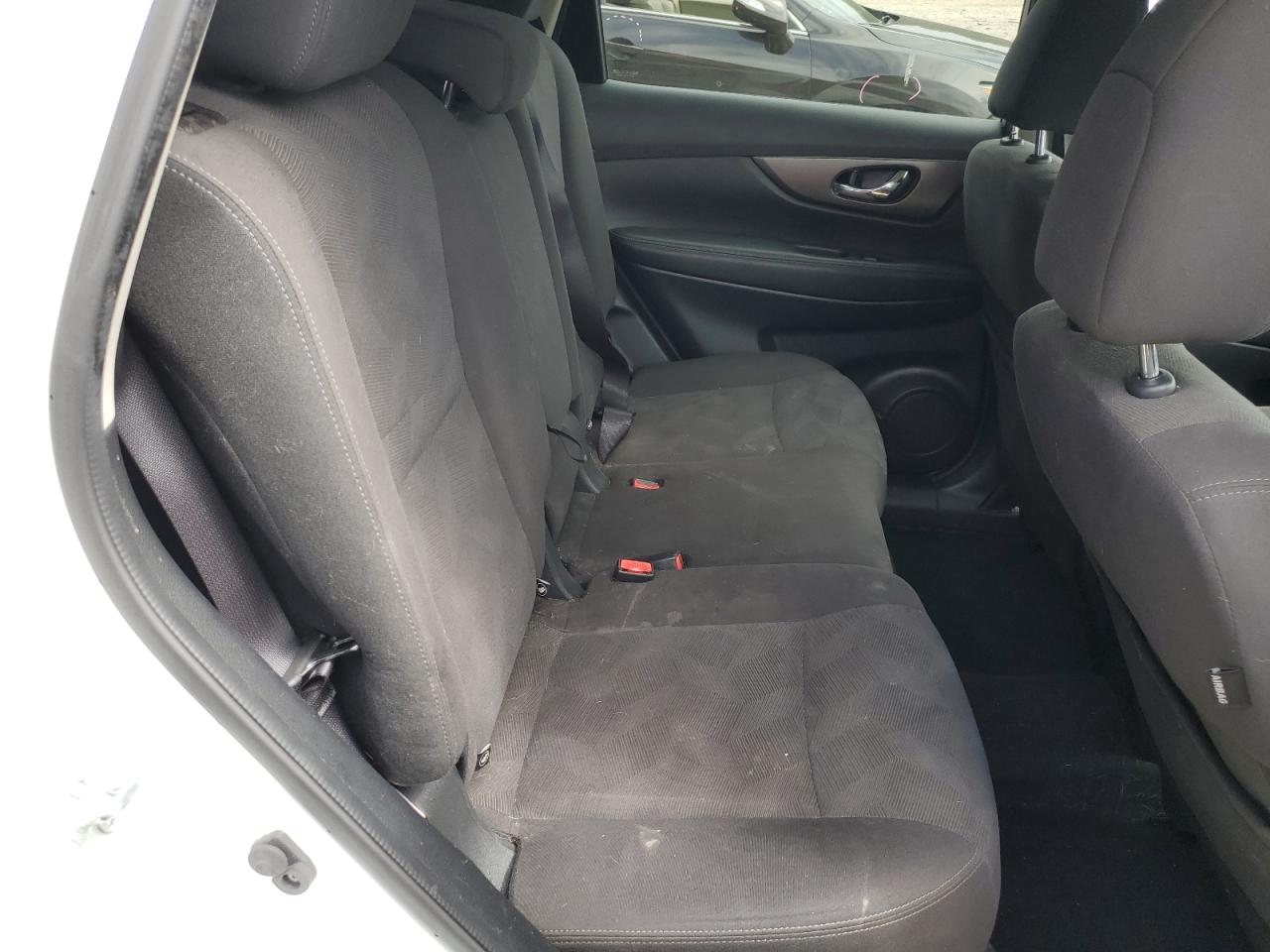 KNMAT2MV7GP698315 NISSAN ROGUE 2016