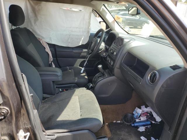 1C4NJPBA5GD687576 Jeep Patriot Sport