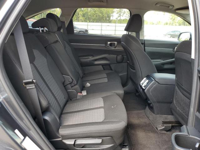 VIN: 5XYRG4LC7NG108195 Auction: COPART Lot: 68274043 Location: RENTAL VEHICLE SALE 5XYRG4LC7NG108195 KIA SORENTO 2022 GRAY Photo 11
