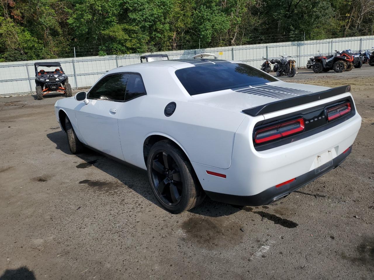 2016 Dodge Challenger Sxt vin: 2C3CDZAG3GH279858