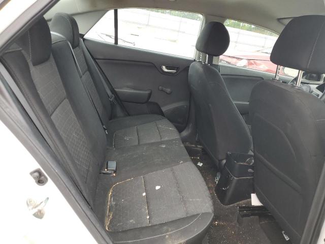 3KPA24AB2JE066774 KIA RIO LX