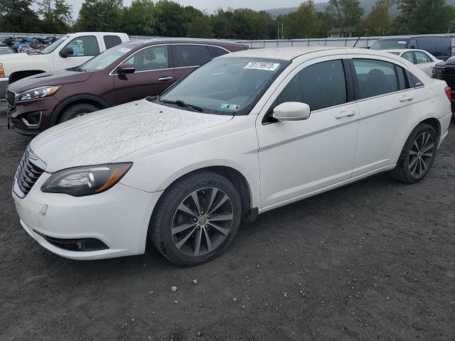 2014 Chrysler 200 Touring