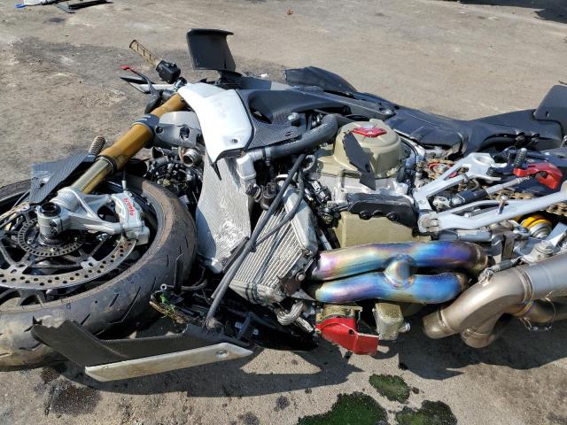 2021 DUCATI STREETFIGH ZDMFAKNW6MB005864
