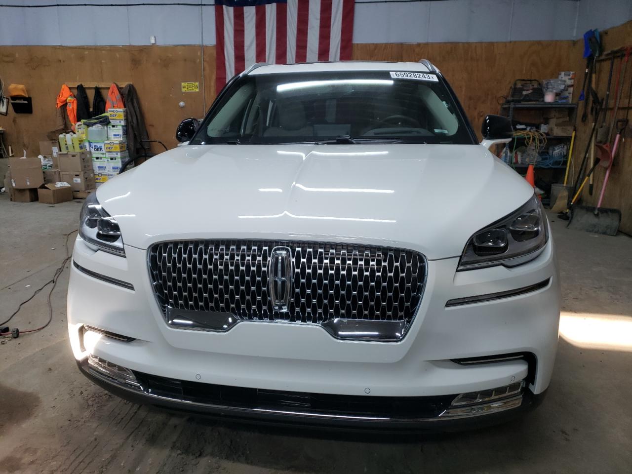 5LM5J7XC8PGL02562 Lincoln Aviator RE 5