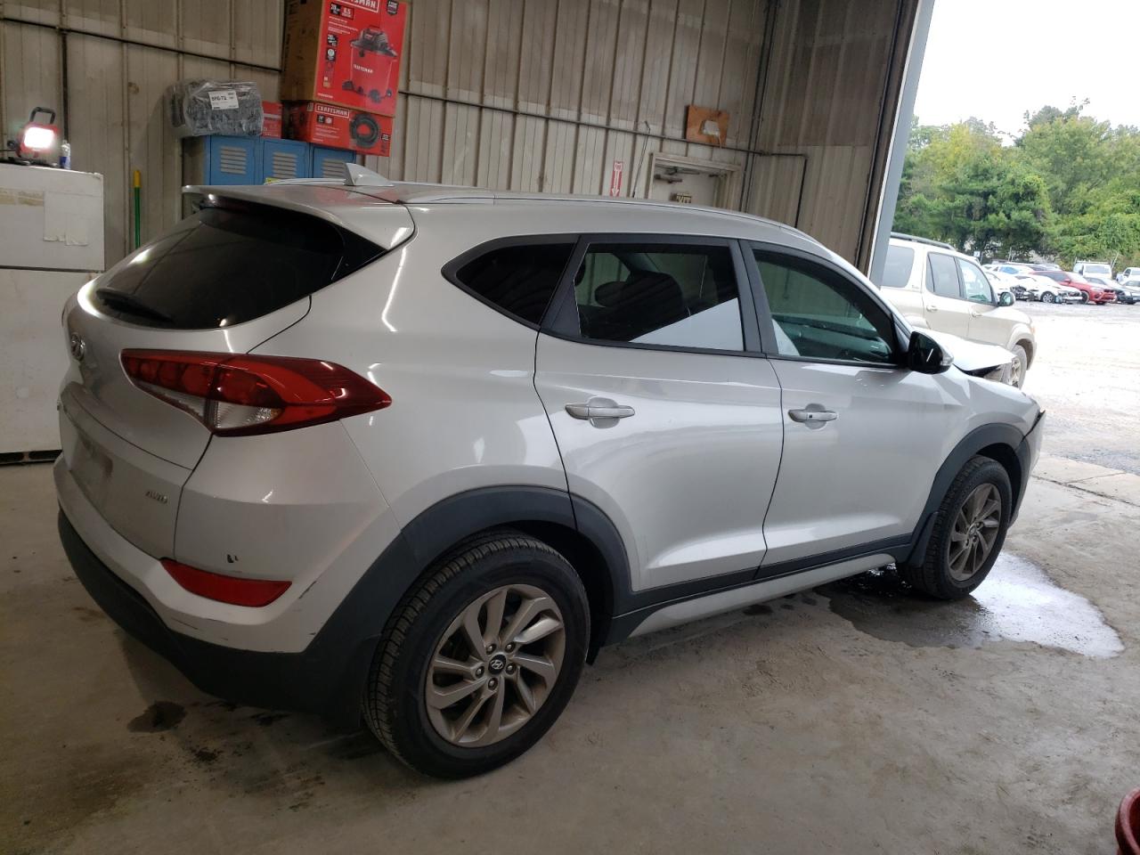 KM8J3CA46HU470127 2017 Hyundai Tucson Limited