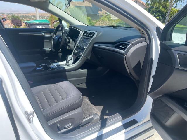 3FA6P0H72FR238552 Ford FUSION SE