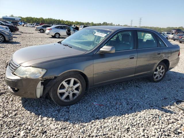 2003 Toyota Avalon XL