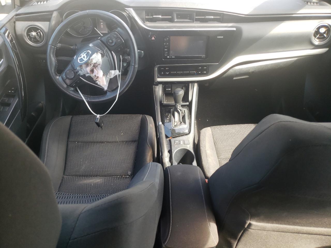 JTNKARJEXJJ567909 2018 Toyota Corolla Im